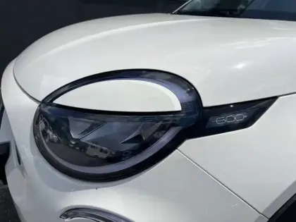 Photo 67 Fiat 600 e 54 kWh 156 ch