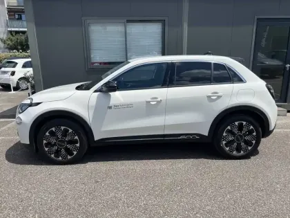 Photo 10 Fiat 600 e 54 kWh 156 ch