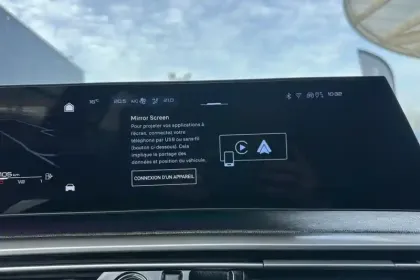 Photo 43 Peugeot 3008  Hybrid 136 e-DCS6