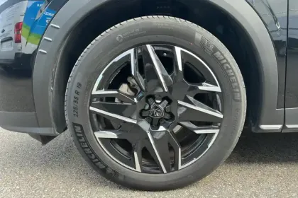 Photo 53 Peugeot 3008  Hybrid 136 e-DCS6