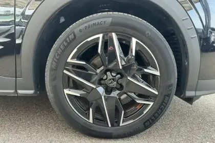 Photo 54 Peugeot 3008  Hybrid 136 e-DCS6