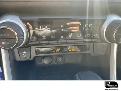 Photo 23 Toyota Rav4  Hybride 218 ch 2WD