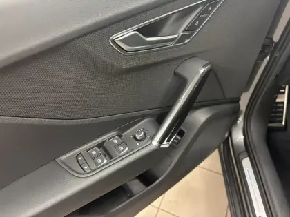 Photo 16 Audi Q2  35 TFSI 150 S tronic 7