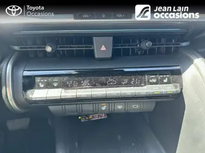 Photo 13 Toyota C-HR  Hybride 200