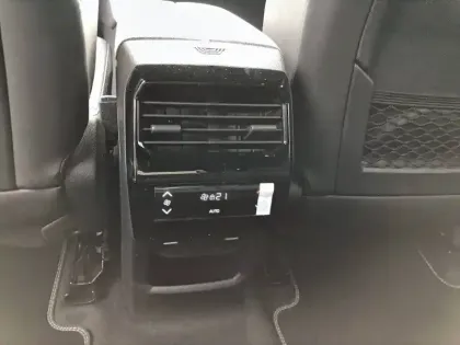 Photo 41 Peugeot 5008  Hybrid 145 e-DCS6