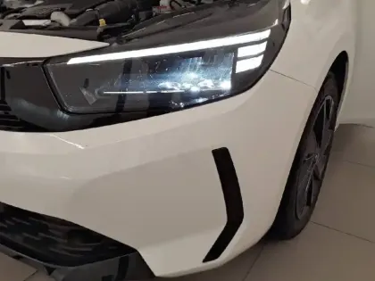 Photo 38 Opel Corsa  1.2 Turbo 100 ch BVA8