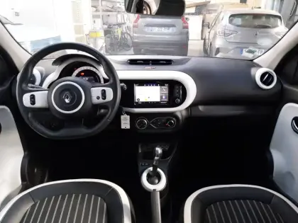 Photo 4 Renault Twingo  III Achat Intégral - 21