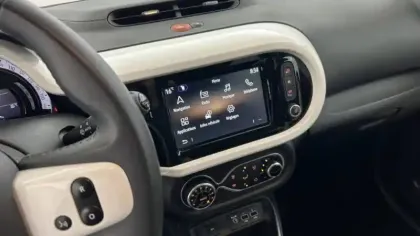 Photo 13 Renault Twingo  III Achat Intégral - 21