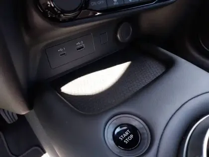 Photo 19 Nissan Juke  HYBRID 143