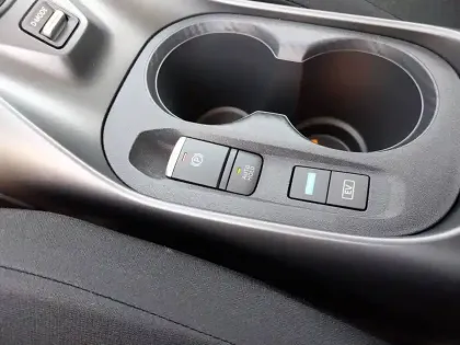 Photo 17 Nissan Juke  HYBRID 143