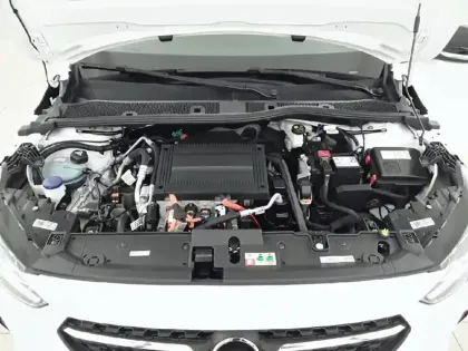 Photo 19 Opel Corsa  Electrique 136 ch & Batterie 50 kWh