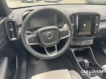 Photo 7 Volvo Ex40  Single Extended Range 252 ch 1EDT