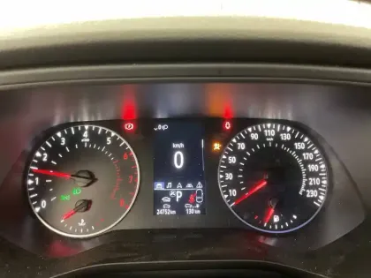 Photo 13 Renault Arkana  mild hybrid 140 EDC FAP - 22