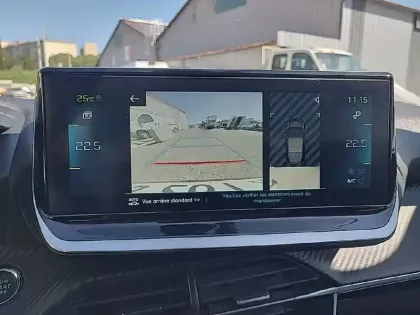 Photo 14 Peugeot 208  Electrique 50 kWh 136ch