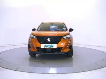 Photo 31 Peugeot 2008  PureTech 100 S&S BVM6