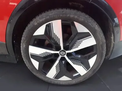 Photo 8 Renault Megane  E-Tech EV60 220 ch optimum charge