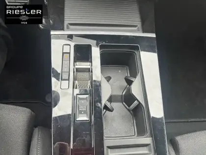 Photo 19 Opel Astra  Sports Tourer 1.2 Turbo Hybride 136 ch e-DCT6