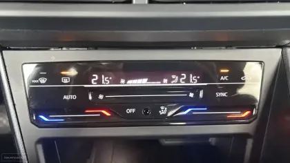 Photo 25 Volkswagen Taigo  1.0 TSI 110 DSG7