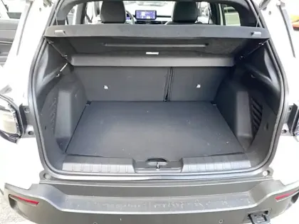 Photo 6 Jeep Avenger  1.2 Turbo T3 145 ch e-Hybrid BVR6 4xe