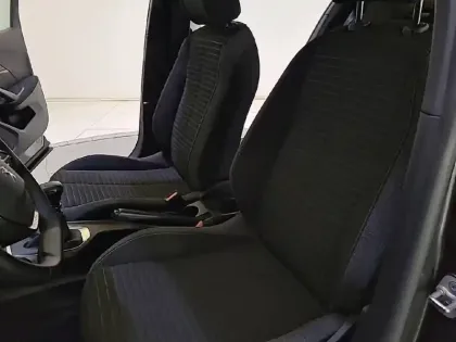 Photo 10 Peugeot 2008  PureTech 130 S&S BVM6