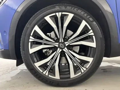 Photo 8 Renault Austral  E-Tech hybrid 200