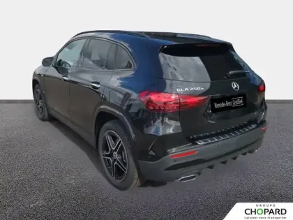 Photo 32 Mercedes GLA  250 e Hybrid EQ 8G-DCT