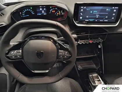 Photo 12 Peugeot 2008  Electrique 50 kWh 136 ch