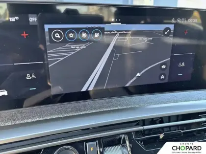 Photo 41 Peugeot 3008  Hybrid 145 e-DCS6