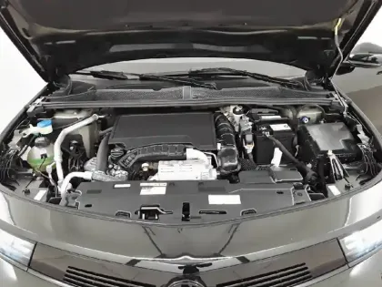 Photo 50 Opel Astra  1.2 Turbo 130 ch BVA8