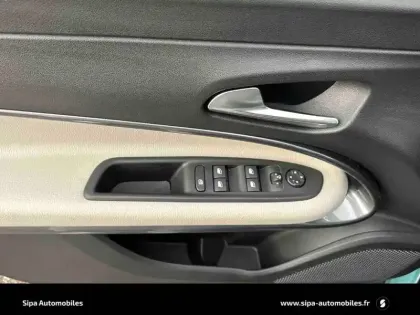 Photo 63 Fiat 600 e 54 kWh 156 ch