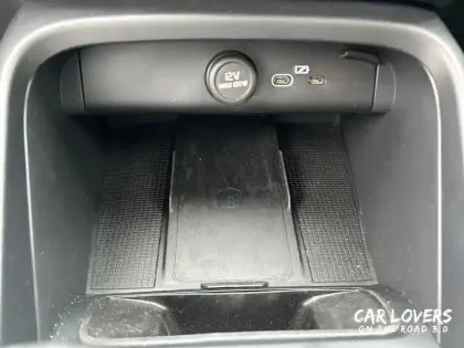 Photo 20 Volvo C40 E Single Extended Range 252 ch 1EDT