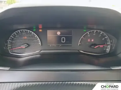 Photo 20 Peugeot 208  PureTech 100 S&S BVM6