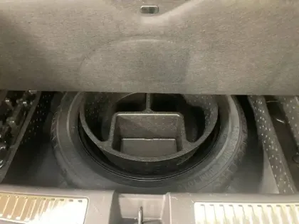 Photo 11 Renault Rafale  E-Tech full hybrid 200