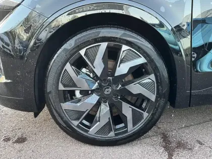 Photo 7 Renault Rafale  E-Tech full hybrid 200