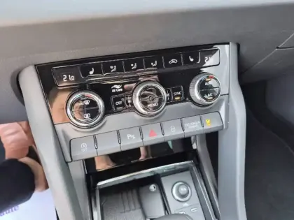 Photo 53 Skoda Karoq  1.5 TSI Evo 2 150 ch ACT DSG7