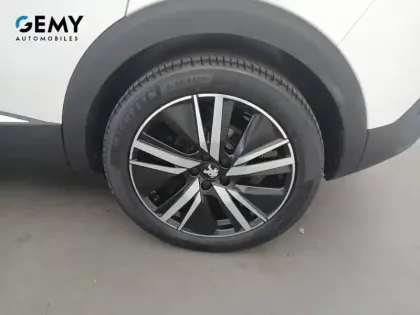 Photo 10 Peugeot 3008  Hybrid 225 e-EAT8