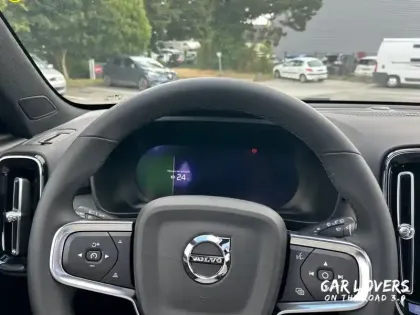 Photo 9 Volvo Ex40  Single Extended Range 252 ch 1EDT