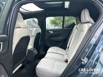 Photo 12 Volvo Ex40  Single Extended Range 252 ch 1EDT