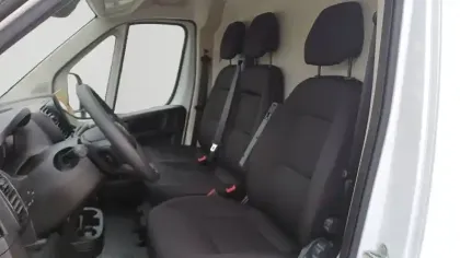 Photo 53 Citroën Jumper  FOURGON TOLE 33 L3H2 140 S&S BVM6