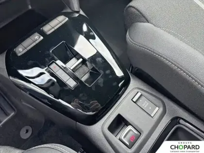 Photo 13 Opel Corsa  1.2 Turbo Hybrid 110 ch e-DCT6