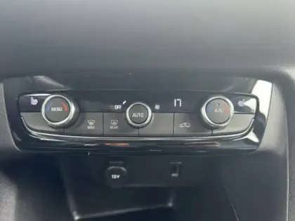 Photo 25 Opel Corsa  Electrique 136 ch & Batterie 50 kWh