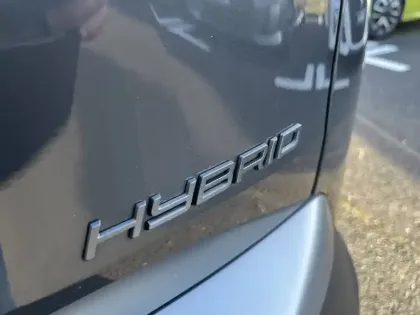 Photo 10 Peugeot 5008  Hybrid 136 e-DCS6