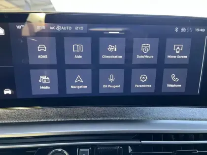 Photo 38 Peugeot 5008  Hybrid 136 e-DCS6