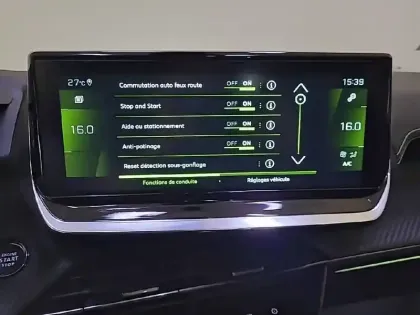 Photo 53 Peugeot 208  PureTech 100 S&S BVM6