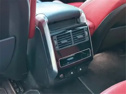 Photo 29 Land rover Range Rover Sport MARK VIII P400E PHEV 2.0L 404CH