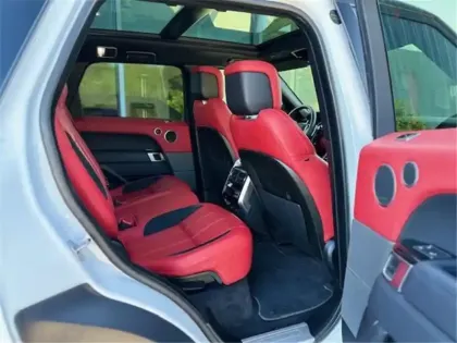 Photo 8 Land rover Range Rover Sport MARK VIII P400E PHEV 2.0L 404CH