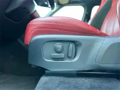 Photo 28 Land rover Range Rover Sport MARK VIII P400E PHEV 2.0L 404CH