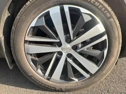 Photo 14 Peugeot 3008  BlueHDi 180ch S&S EAT8 GT