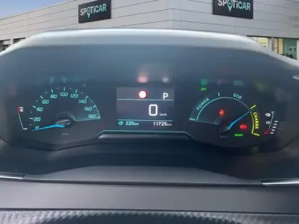 Photo 20 Peugeot 208  Electrique 50 kWh 136ch Active