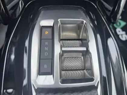 Photo 23 Peugeot 208  Electrique 50 kWh 136ch Active